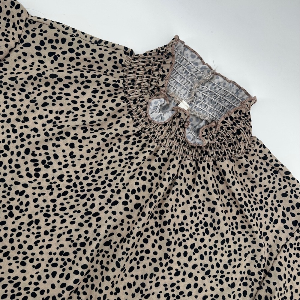 Animal Giraffe Print Smocked Neck‎ Ruffle Sleeve Blouse Top Tunic Size Medium